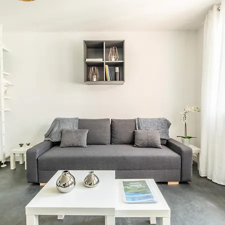 公寓 Ernest Calme Parking Gratuit 洽马来里斯