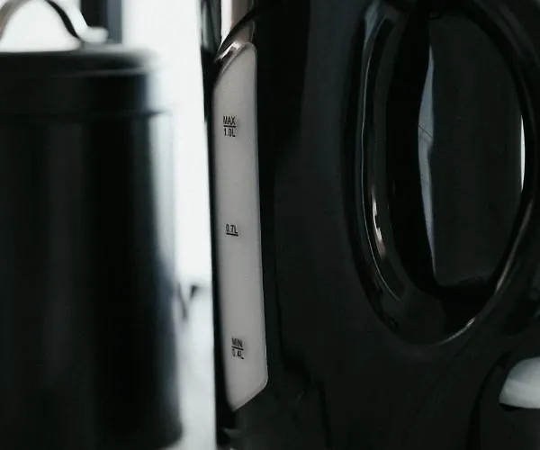 Ernest Calme Parking Gratuit شقة *